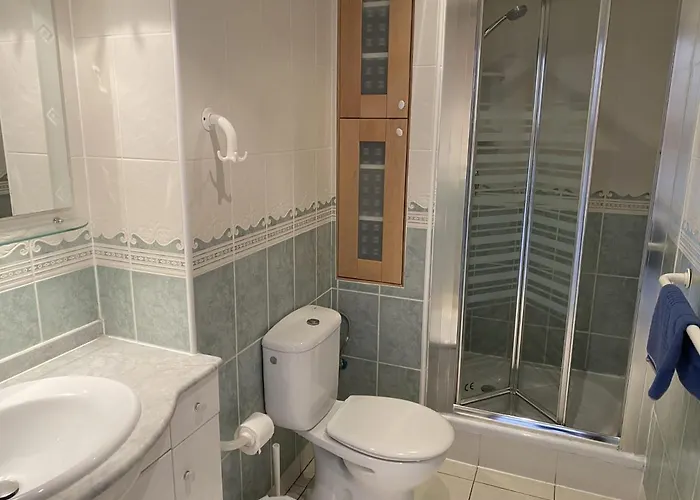 1 Bed 20a2, Victoria Court 1, Cristianos, Tenerife * 洛斯克里斯蒂亚诺斯